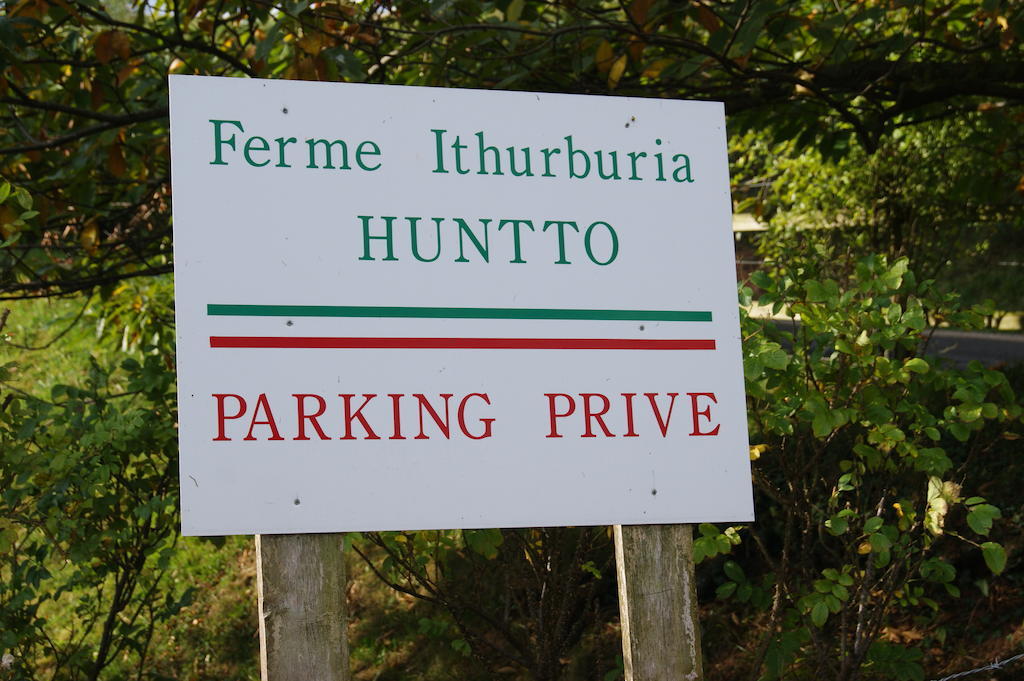Ferme Ithurburia Saint-Michel  Eksteriør bilde